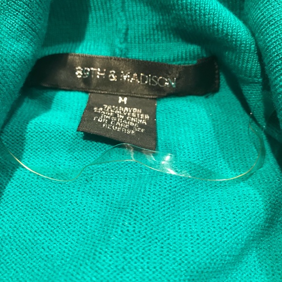 Teal sweater - Picture 2 of 2